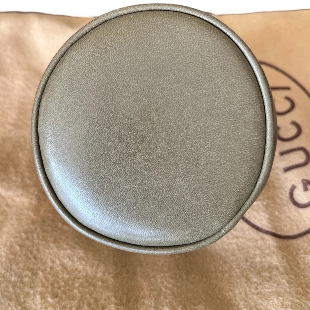 Gucci Vintage Lambskin with Suede Interior Olive Green Jewelry Mini-bag - Picture 4 of 13